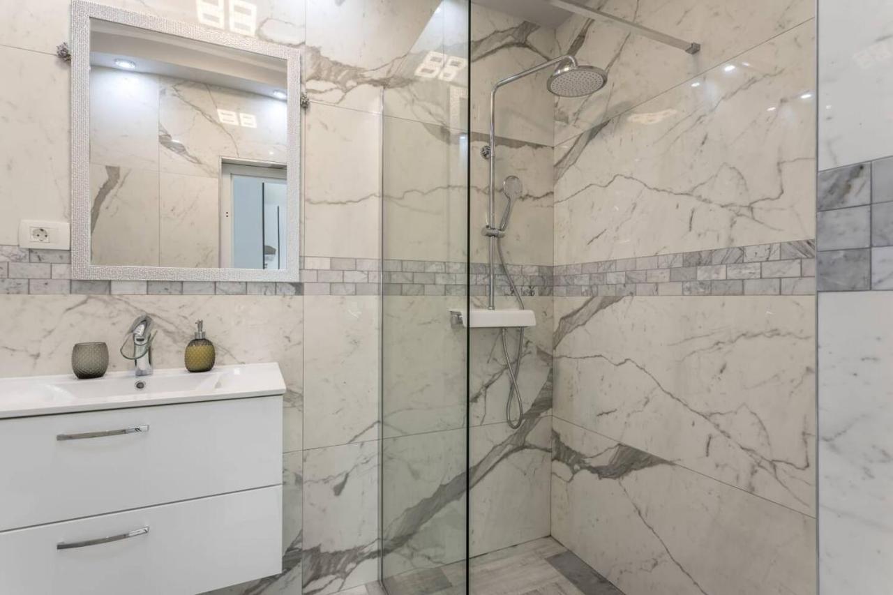 Royal Gold Apartment Vodice Exterior photo